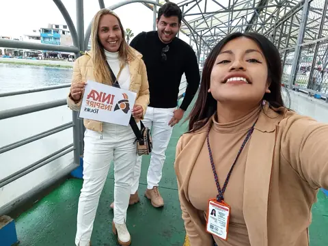 Viajeros de Inka Inspire Tours en Paracas