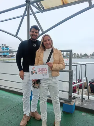Viajeros de Inka Inspire Tours en Paracas